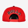 NEW ERA NBA CHICAGO BULLS TEAM ARCH 9FIFTY SNAPBACK CAP RED