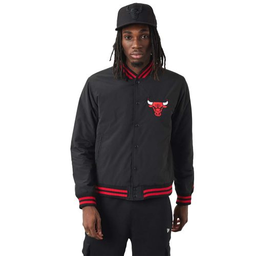 NEW ERA CHICAGO BULLS TEAM LOGO BOMBER JACKET BLACK