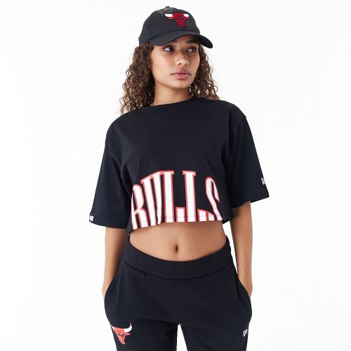 New Era NBA Team Wordmark Chicago Bulls Crop T-Shirt Black S