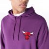 New Era League Essential Chicago Bulls Oversized Pullover Hoodie Purple