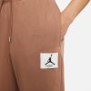 JORDAN ESSENTIALS STATEMENT FLEECE PANT ARCHAEO BROWN