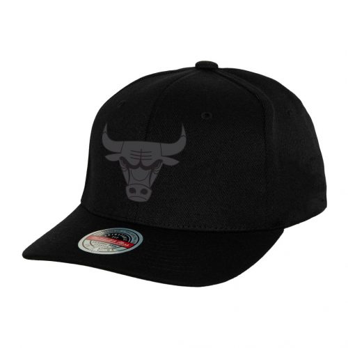 Mitchell & Ness NBA Black Logo Classic Red Snapback Cap - Chicago Bulls Black ONE