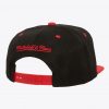 Mitchell & Ness NBA Text Stack 1 Snapback - Chicago Bulls Black ONE