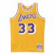 MITCHELL & NESS LOS ANGELES LAKERS KAREEM ABDUL-JABBAR #33 SWINGMAN 2.0 JERSEY LIGHT GOLD