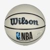 WILSON NBA FORGE PRO UV BSKT Sand